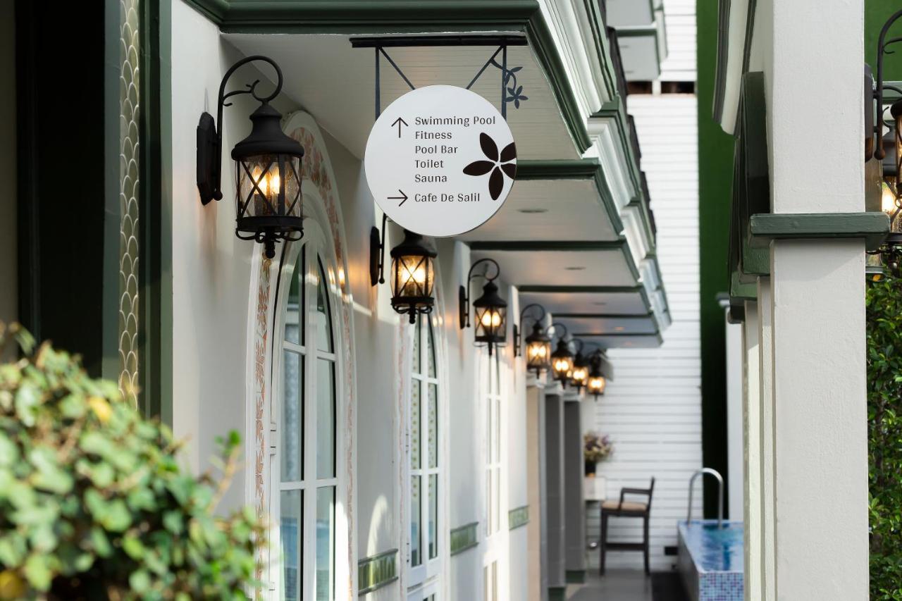 La Petite Salil Sukhumvit Thonglor 1 Hotel Bangkok Exterior photo